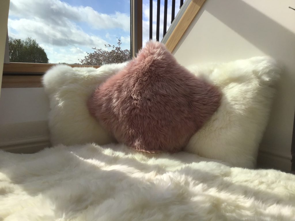 How to use a sheepskin rug on a balcony