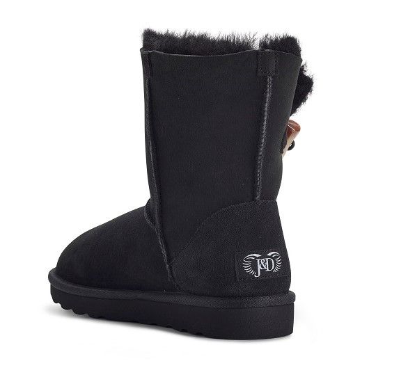 Black sheepskin clearance boots uk