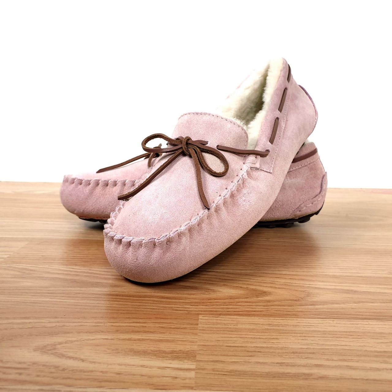 periwinkle uggs slippers
