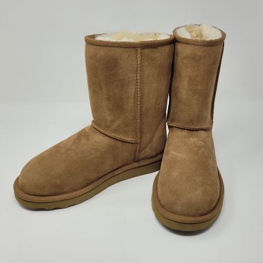 Chestnut Classic Sheepskin Boots