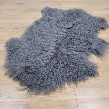 Tibetan Sheepskin Rug - Charcoal Grey