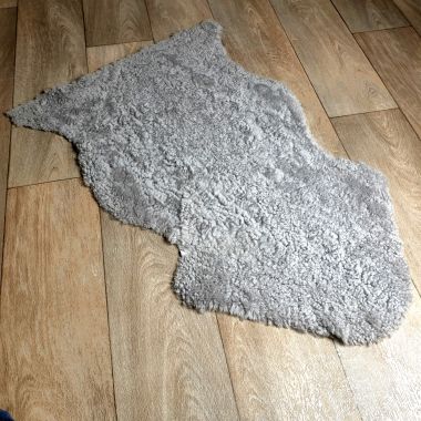 Grey Short Wool Sheepskin Rug