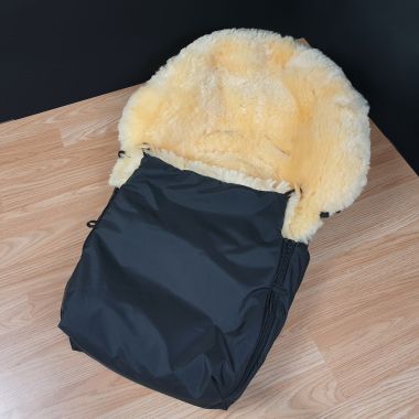 Molly - Black Sheepskin Footmuff