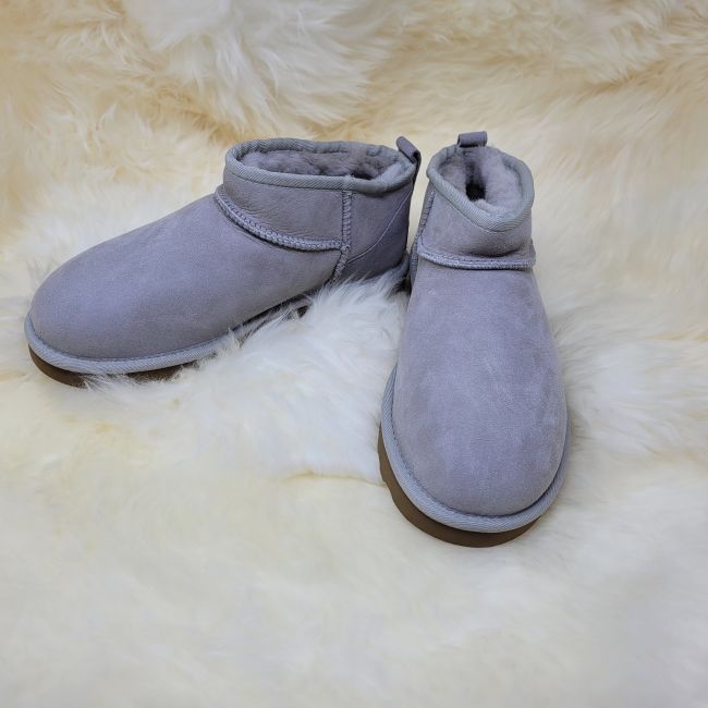 Image of Super Short Sheepskin Boots - Grey