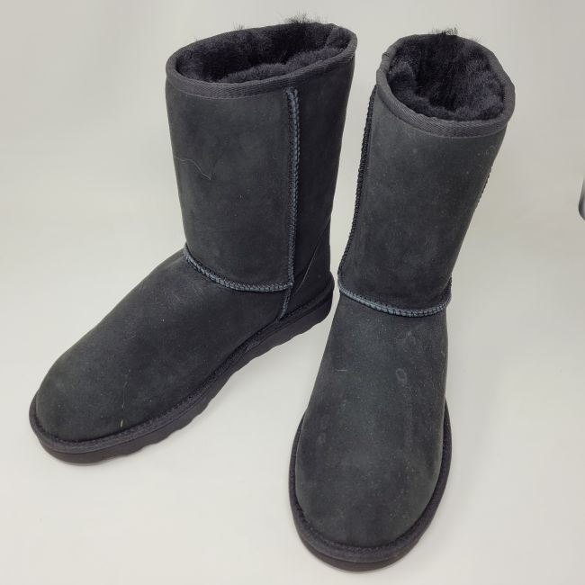 Image of Black Classic Sheepskin Boots - Clearance
