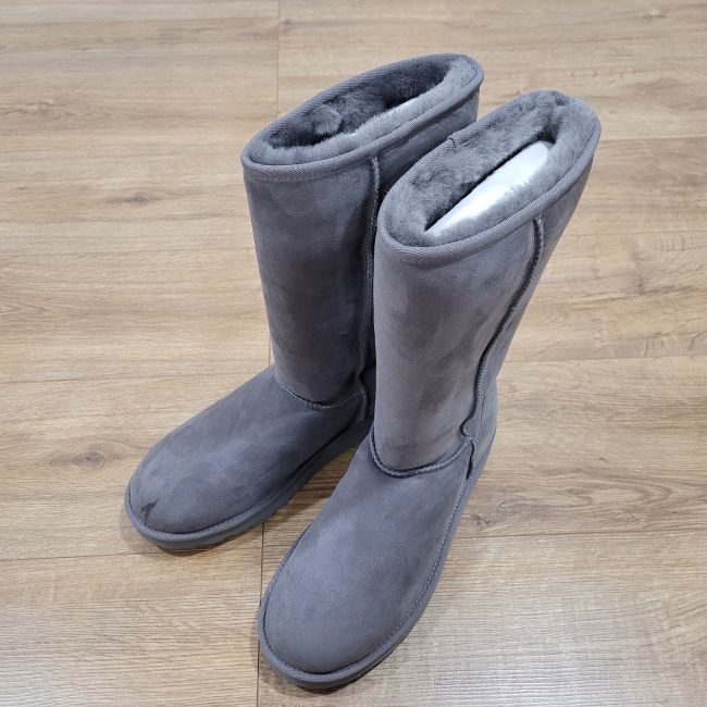 Image of Grey Tall Sheepskin Boots - Size 9 - Clearance