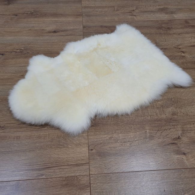 Image of Cream White Sheepskin Rug 75cm - Clearance